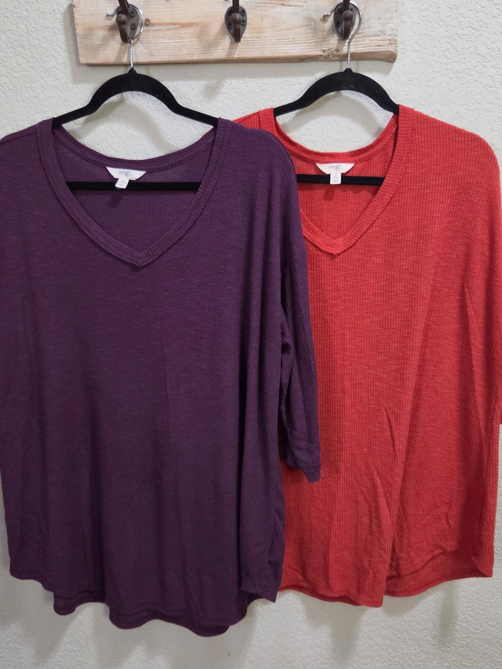 Terra & Sky Ribbed V-Neck Sweater Tops in Plum and Rust Bundle